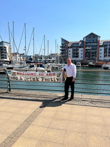 Dr Liam Fox at the Portishead food and drink festival